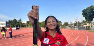 SEDEL Ana Isinbayeva Andrade com as duas medalhas do Norte Nordeste FOTO Divulgação Sedel