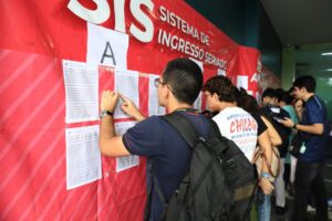 UEA registra recorde histórico com 83.970 inscritos no Vestibular e SIS 2025