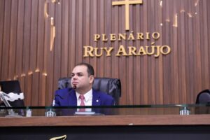 Presidente Roberto Cidade destaca leis de sua autoria de valorização da vida e fortalecimento das políticas de saúde mental