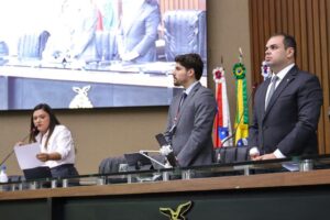 Presidente Roberto Cidade conduz aprovação de pacote econômico que prevê a regularização de débitos com descontos de até 95%