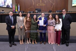 ‘Cooperação entre Aleam e MPAM reforça combate à violência contra a mulher,’ avalia presidente Roberto Cidade