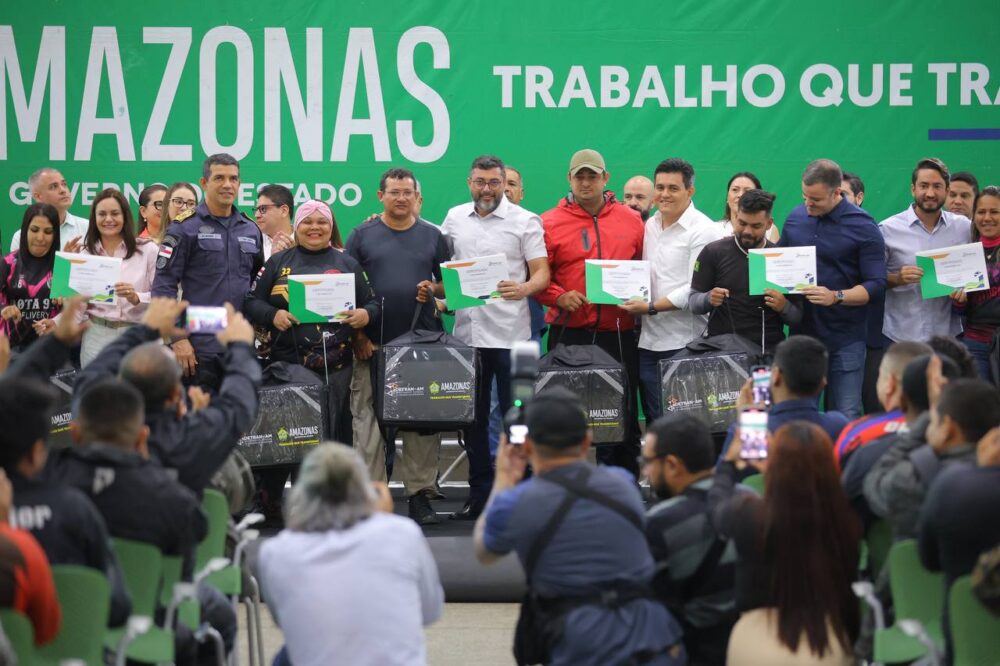 Entrega Kits de Segurança Foto Diego Peres Secom