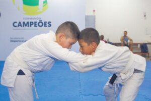 Sedel abre 50 vagas gratuitas de jiu-jitsu para crianças e adolescentes em Manaus