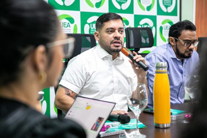UEA realiza "Encontro de coordenadores de cursos de graduação" com foco em planejamento e integração