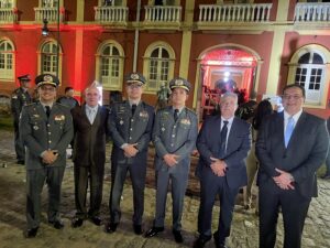 Polícia Militar do Amazonas realiza solenidade do Dia do Veterano e homenageia policiais da reserva