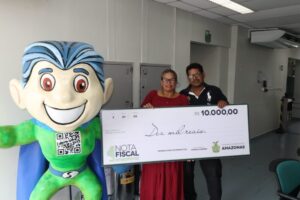 Sorteada no 100º sorteio da Nota Fiscal Amazonense, Orlengilce comemora conquista da casa própria