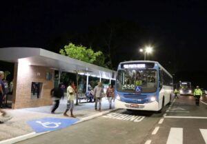 Ponta Negra ganhará reforço na frota de ônibus para atender visitantes
