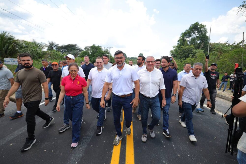 Wilson Lima entrega obra que transforma a principal rodovia estadual do Amazonas