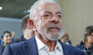 Lula cita feminicídios e cobra luta de homens contra a violência