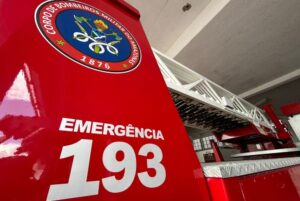 Mulher fica trancada em supermercado após encerramento das atividades em Manaus