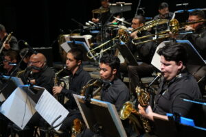 Espetáculo ‘Jazz Natalino’ anima programação de fim de ano no Teatro Amazonas