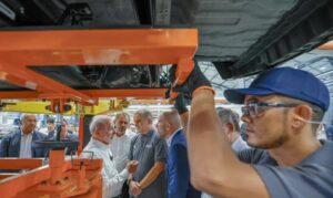 Lula: queda da pobreza está ligada à menor inflação e maiores salários