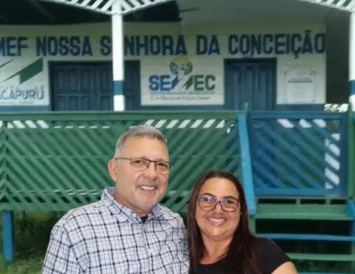 Descaso sem fim, moradores denunciam teto desabando e abandono total de escola rural em Manacapuru