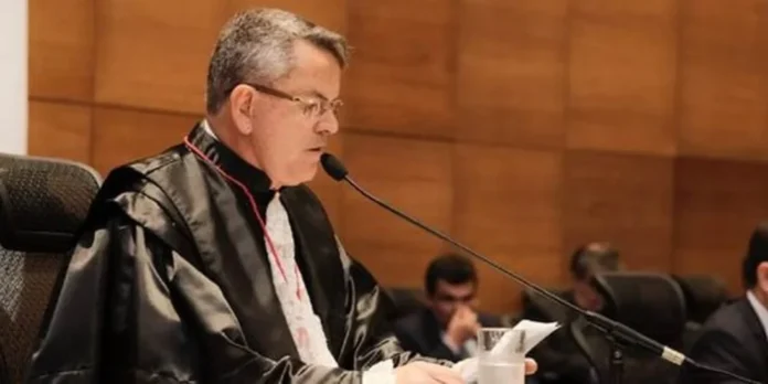 Novo presidente do TRE-RJ assume mandato e estabelece combate a candidaturas ligadas a facções criminosas como prioridade