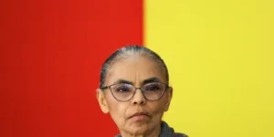 Saída da dependência de combustível fóssil é possível, diz Marina Silva: Brasil inicia mapa de transição energética com meta de 2026
