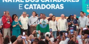 Catadores reconhecidos como agentes ambientais: governo apresenta Pronarep, moradias específicas e crédito facilitado para fortalecer a reciclagem