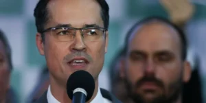 Deltan paga indenização a Lula por PowerPoint da Lava Jato