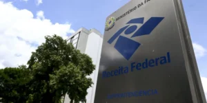 Arrecadação federal bate recorde de 226,75 bilhões em novembro e acumula alta real de 3,25% no período, com impulso de serviços, IOF e PIS/Cofins