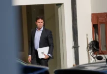 Ministério da Justiça encaminha ao Itamaraty pedido de extradição de Ramagem; ex-diretor da ABIN vive nos EUA e Câmara cassou seu mandato