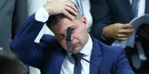 Tornozeleira de Silvinei Vasques ficou sem sinal na madrugada de Natal: PF aponta fuga para o Paraguai e novos desdobramentos no caso golpista