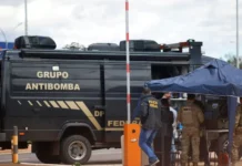 Moraes mantém prisão preventiva de condenado por bomba no aeroporto de Brasília, destacando risco de reiteração e impacto à ordem pública