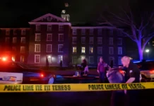 Tiroteio na Universidade Brown deixa dois alunos mortos e nove feridos; pessoa detida e suspeito segue foragido