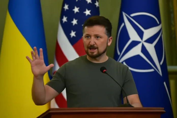 Zelensky anuncia que Ucrânia abrirá mão da adesão à OTAN em troca de garantias jurídicas de segurança dos EUA e europeus antes de negociações