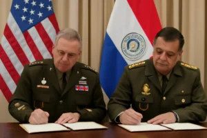 EUA e Paraguai assinam acordo que autoriza atuação militar americana no país e acende debate sobre soberania regional