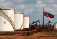 Venezuela corre risco de ficar sem espaço para armazenar petróleo em poucos dias; produção pode ser interrompida