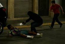 Vídeo registra ataque fatal em Guayaquil: ex-jogador do Fluminense é assassinado no Equador
