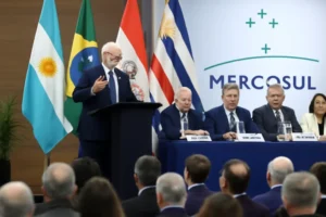 Cúpula do Mercosul em Foz do Iguaçu: Lula discursa ao abrir encontro e reforça integração, comércio e clima