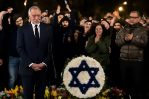 Ataque antissemita em Bondi: premiê australiano é vaiado durante homenagem em Sydney e país define novas ações contra o antissemitismo