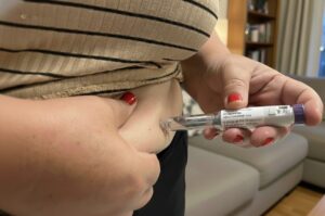 Canetas para emagrecimento: FVS-AM alerta para uso apenas com prescrição médica e acompanhamento profissional