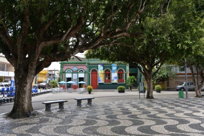LARGO_SAO_SEBASTIAO_FOTO_ARQUIVO_AMAZONASTUR