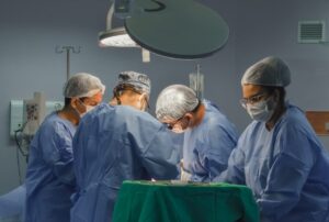 Hospital Delphina Aziz alcança marco histórico ao realizar seis transplantes em menos de 24 horas