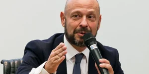 Prazo Final: Aposentados e Pensionistas Têm Até 14 de Fevereiro para Pedir Ressarcimento de Descontos Indevidos do INSS