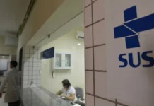 Justiça Garante Fornecimento de Medicamento Essencial para Câncer Raro no SUS