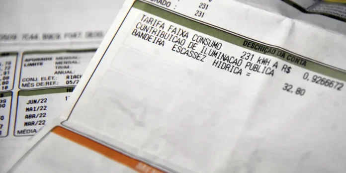 Bandeiras Tarifárias de Energia em 2026: Saiba Quando a Aneel Anunciará as Definições Mensais