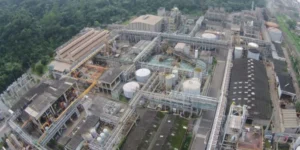 Cubatão busca apoio federal para reverter crise industrial com fechamento de fábricas