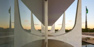 Lula defende PEC da Segurança Pública e destaca combate à corrupção após caso Master