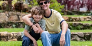 Atores mirins de “Pequenas Criaturas” celebram cinema brasileiro em Tiradentes e projetam futuro da profissão