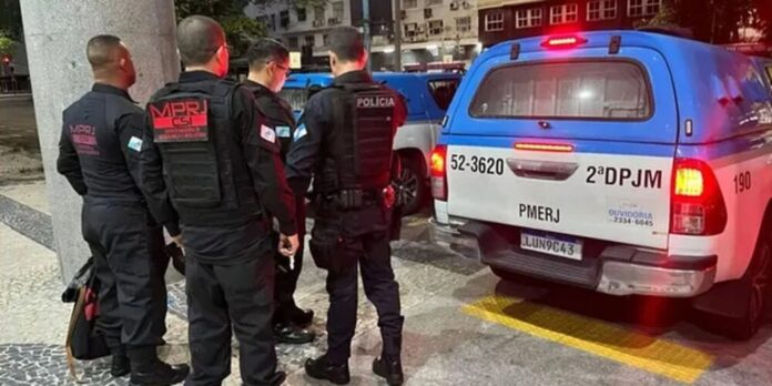 Operação Pretorianos prende dois policiais militares aposentados ligados a esquema do jogo do bicho e a Rogério de Andrade