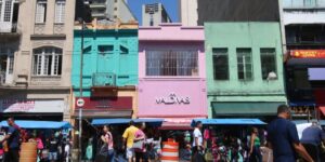 Consumo familiar impulsiona mercado de trabalho e derruba desemprego para menor nível desde 2012