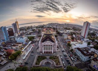 Manaus entra no Top 5 dos melhores destinos para viajar no Brasil em 2026