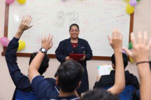 Bolsa Mais Professores abre inscrições para 229 vagas com valor mensal de R$ 2,1 mil