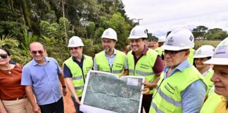 Roberto Cidade cumpre agenda em Autazes com entrega de escola de tempo integral e obras na AM-254
