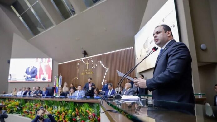 Presidente Roberto Cidade abre ano legislativo na Aleam com mensagem do governador Wilson Lima