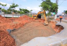 Prefeitura de Manaus acelera recuperação da rede de drenagem profunda na avenida Brasil