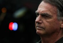 Superior Tribunal Militar recebe pedido para cassar patente de Bolsonaro e mais quatro oficiais