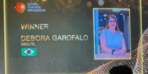 Professora brasileira Débora Garofalo é eleita a mais influente do mundo em premiação em Dubai